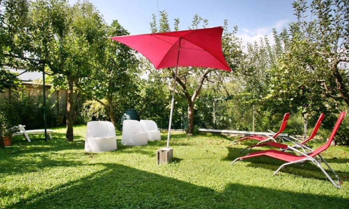 Vicopelago House | Immersed in the Tuscan countryside, five kilometers from the historic center of Lucca