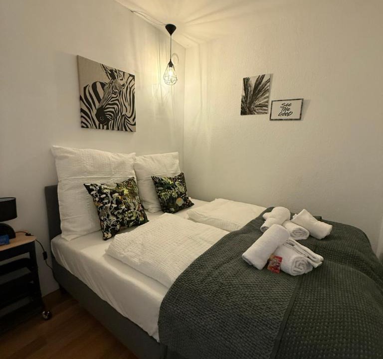 Fallersleben Apartment | Immo-Vision - Modern Living Apartments, Zentral, Parkplatz, Küche, Wlan