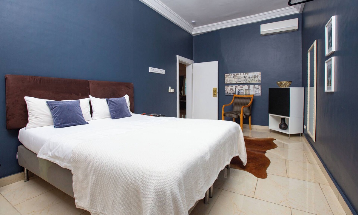 Nungua House | Impeccable 2-Bed House with Hot-Tub -Wi-Fi