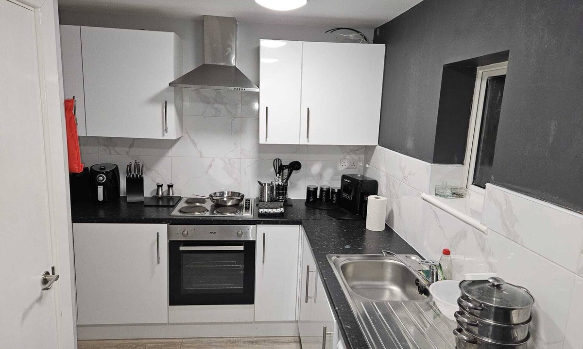London Borough of Bromley House | Impeccable 5-Bed House in Orpington