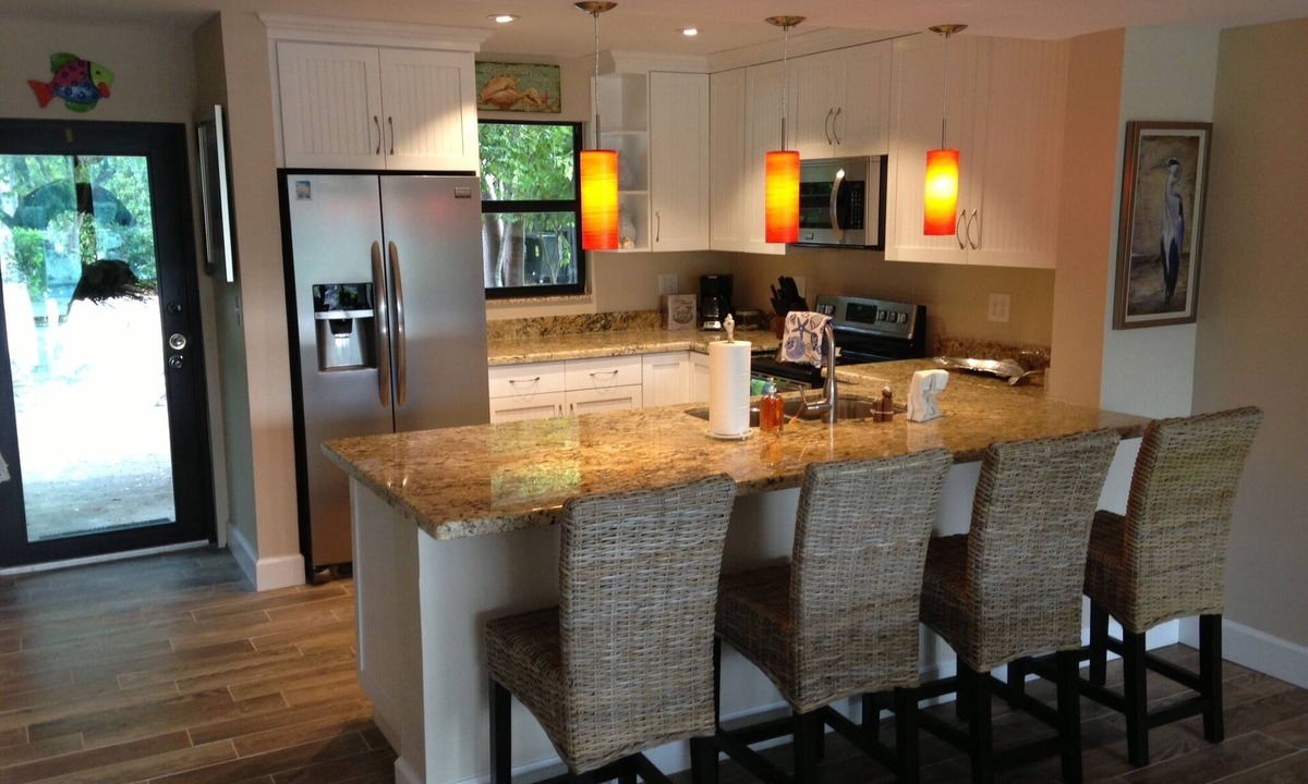 Key Largo House | Impeccable interior, waterfront w/dock + 28' slip. April 2026 still available