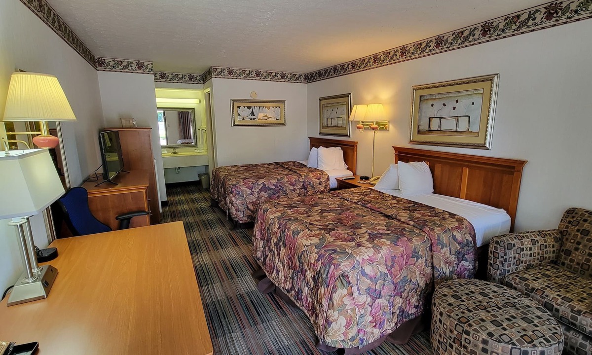 Waverly Hotel | Imperial Lodge
