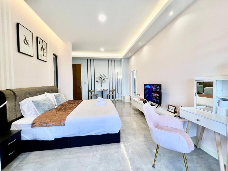 Taman Melaka Raya Apartment | Imperio Studio 2pax/bathub/tvbox/attari-game/City