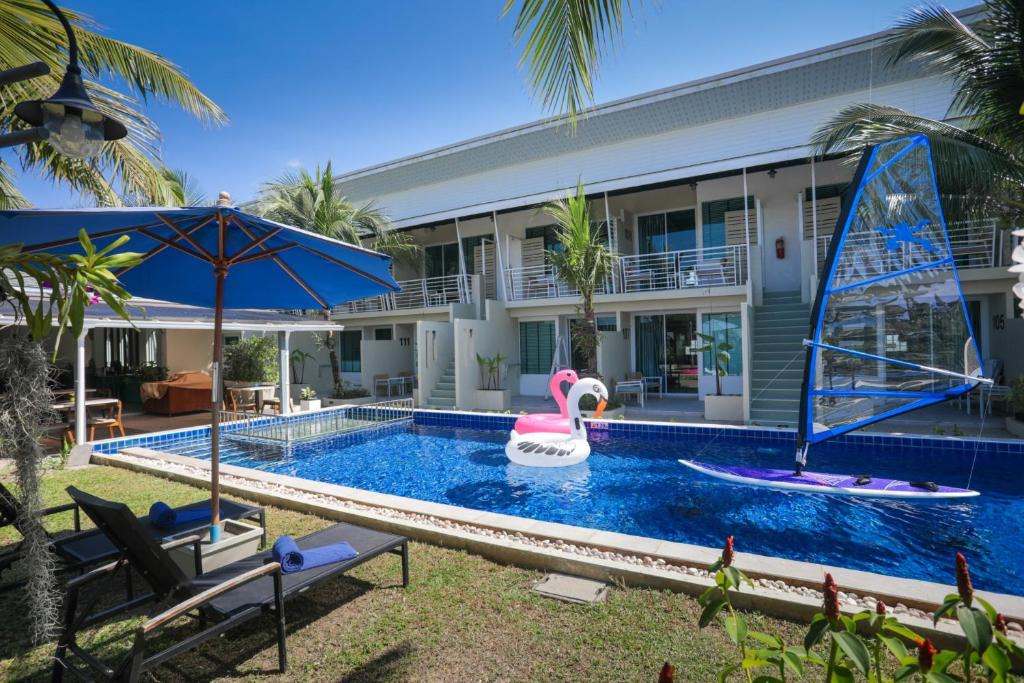Thep Kasattri Resort | Impress Resort