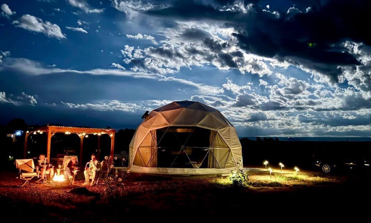Kanab Cabin | Impressive Secluded Dome with Barbecue and Fire Pit in Kanab, Utah