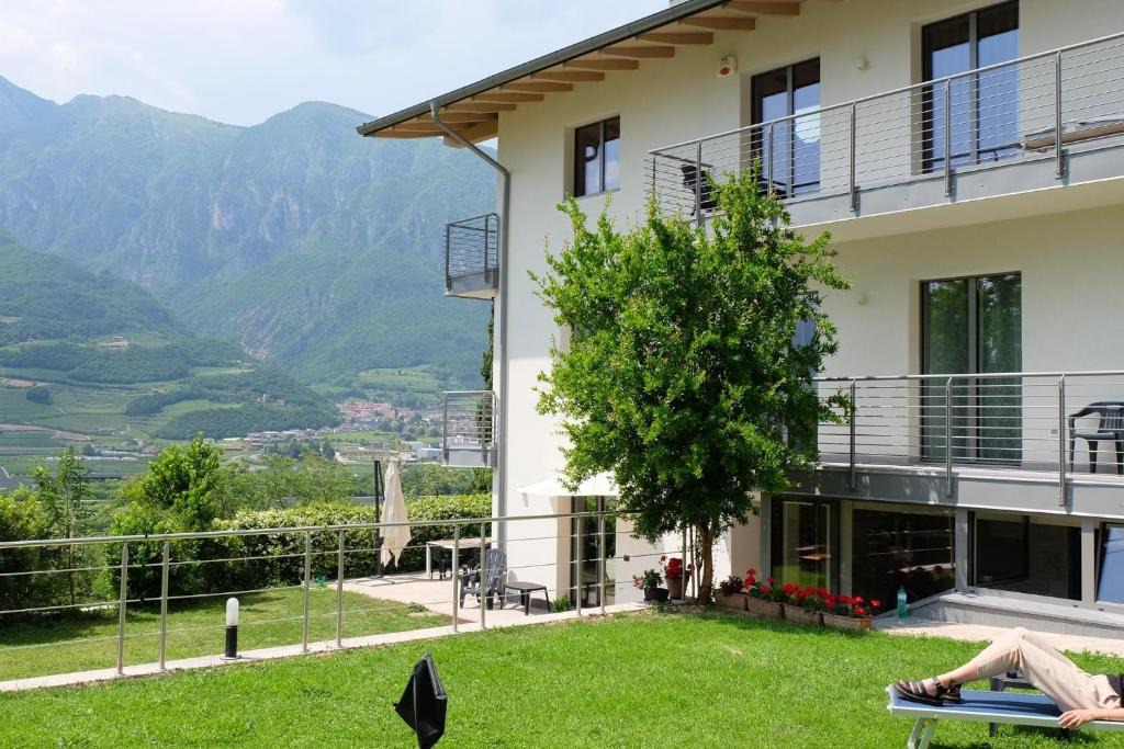 Ravina Bed & Breakfast | In Collina B&B