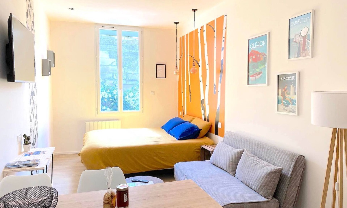 Rochefort Apartment | in Rochefort mit Garten und Terrasse by Interhome