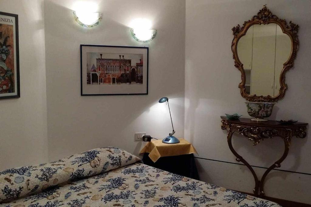 Castello Apartment | In the heart of Venice free internet