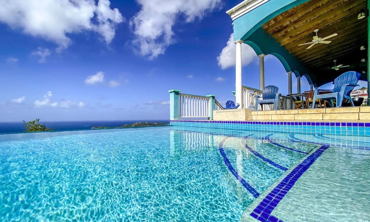 Mafolie House | Incredible 3 BR Villa with Fabulous 160º Views of Charlotte Amalie Harbor!