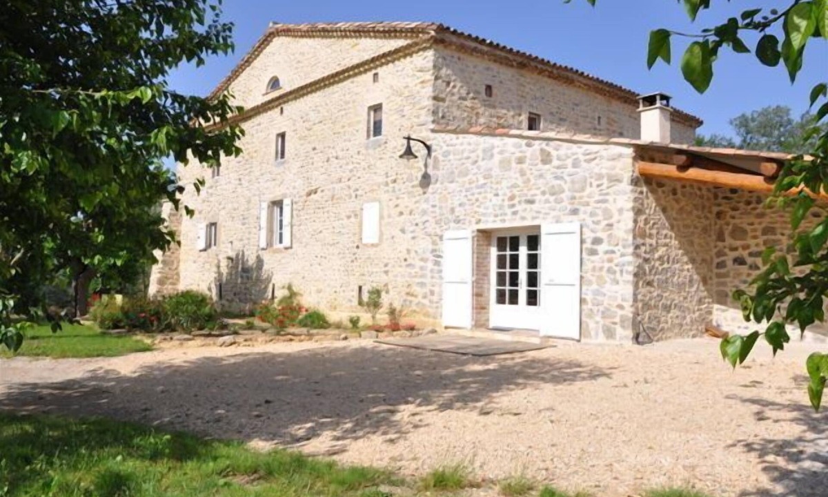 Saint-Martin-de-Valgalgues House | Independent luxury cottage, stone farmhouse, secure pool weekend specials
