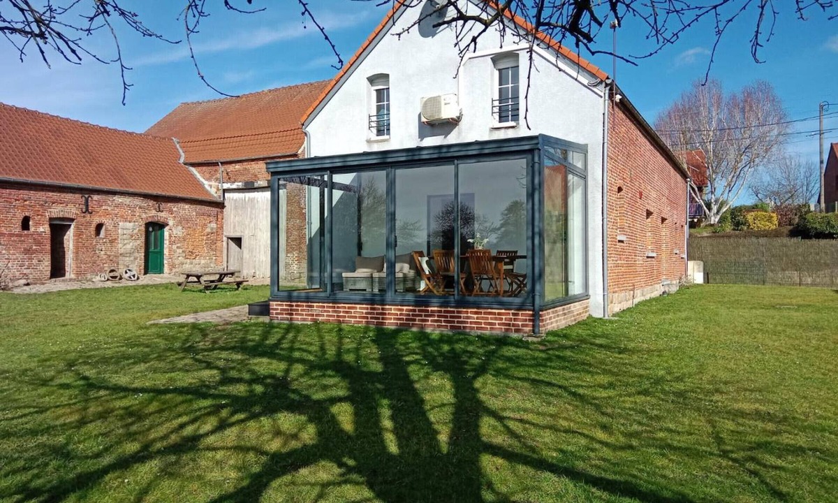 Vendegies-sur-Ecaillon Cottage | Independent house, pets welcome - 6 guests