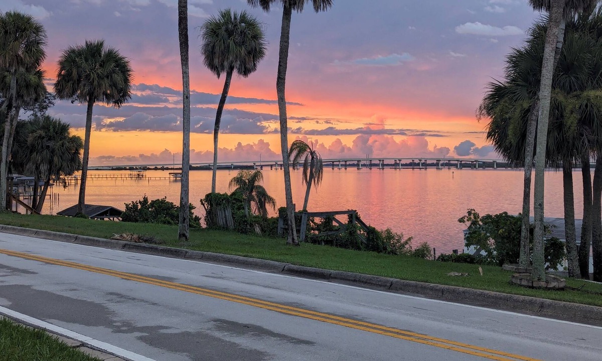 Cocoa House | Indian River Suite Dreams