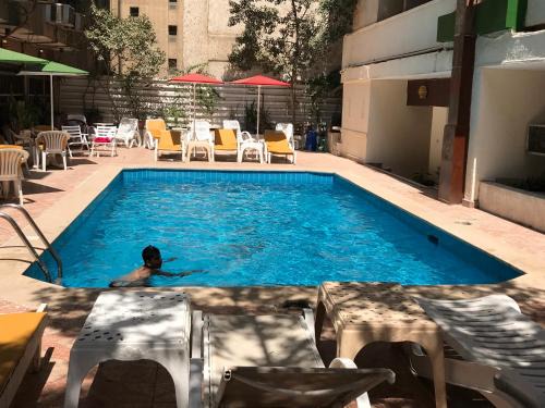 Al Duqqi Hotel | Indiana Hotel
