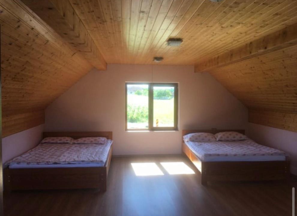Bradet House | Indisponibil