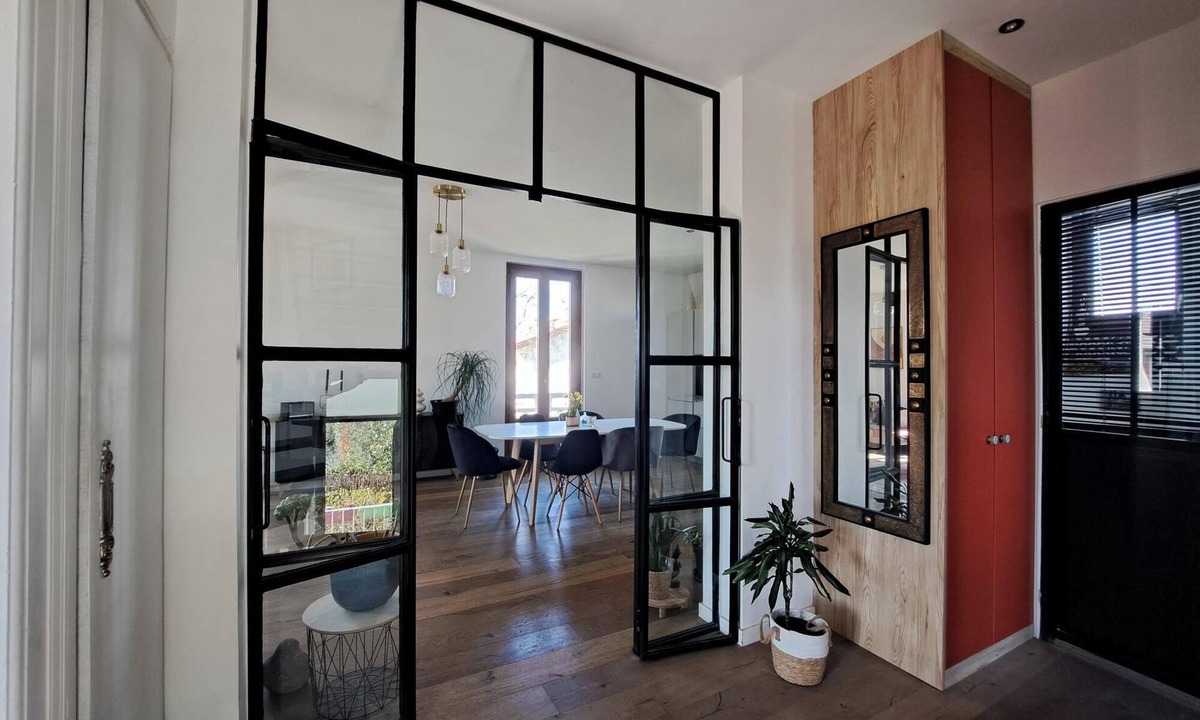Thonon-les-Bains House | Induction-style house in a quiet location near the town center