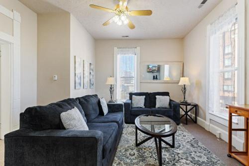 Babe Denny House | Indy Stadium Villas 701