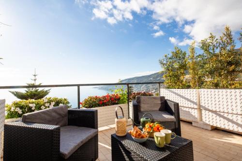 Ospedaletti Apartment | Infinity Blue - Sunny Apartment With The View