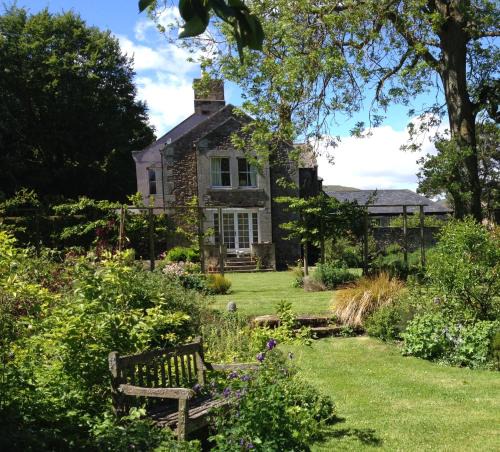 Ingram Bed & Breakfast | Ingram House Bed & Breakfast