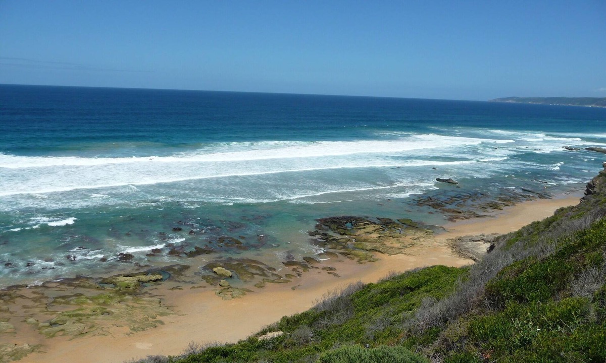 Wilderness Beach House | Inn2Wilderness Guesthouse