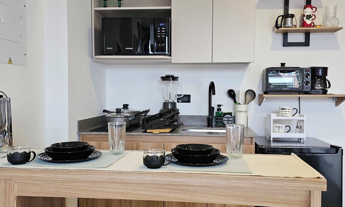 La America Apartment | InnerBloom Your loft in the best neighborhood in Medellín, just 5 minutes from the stadium.