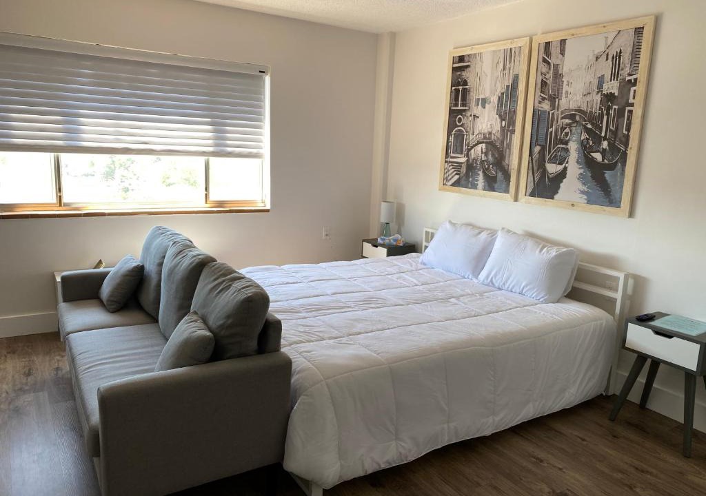 Gadsden Apartment | Innovative Studio Apartment