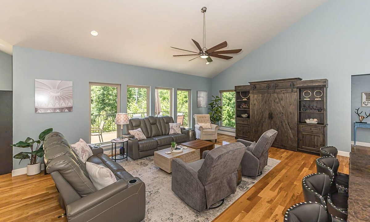 Innsbrook House | Innsbrook Luxe Escape - 5 bedrooms