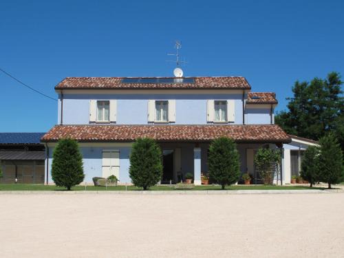 Gatteo House | Insolent Inn