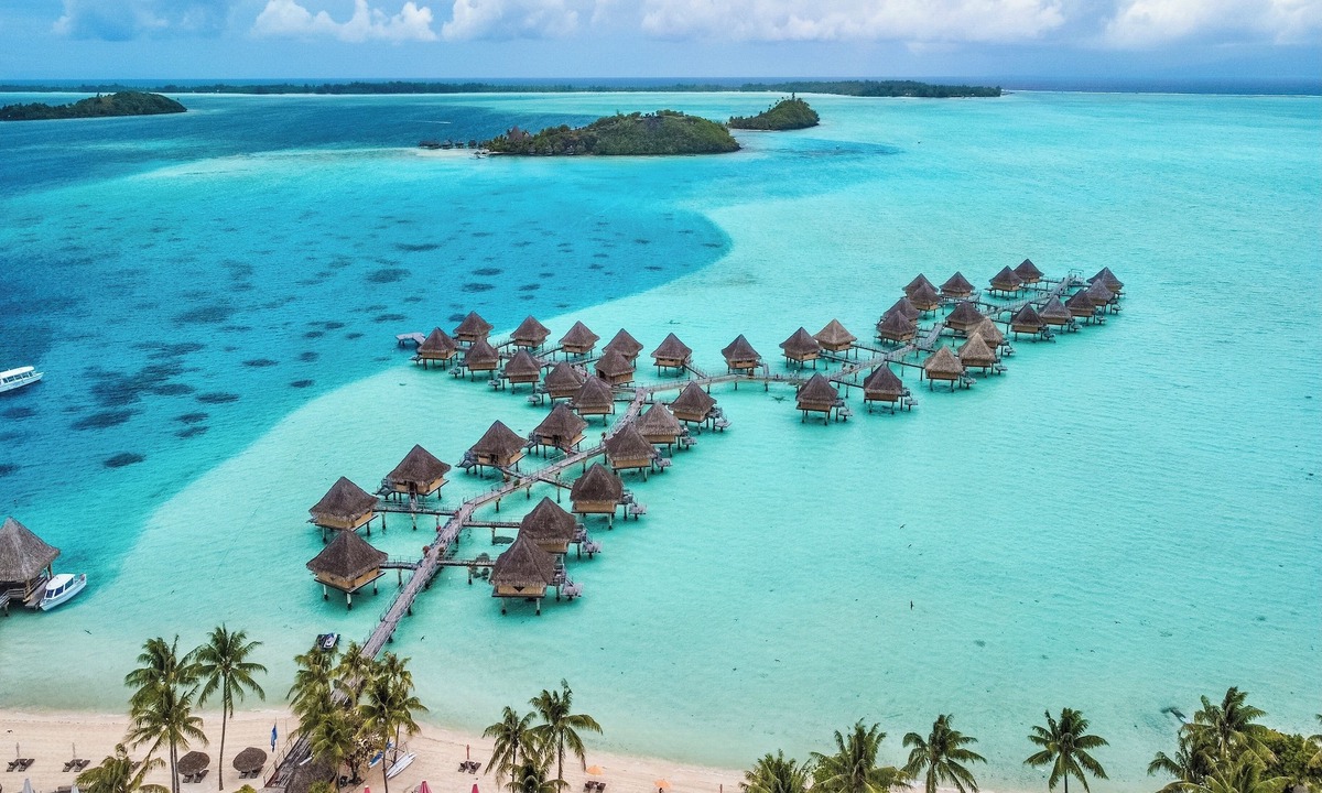 Matira Hotel | InterContinental Bora Bora Le Moana Resort by IHG