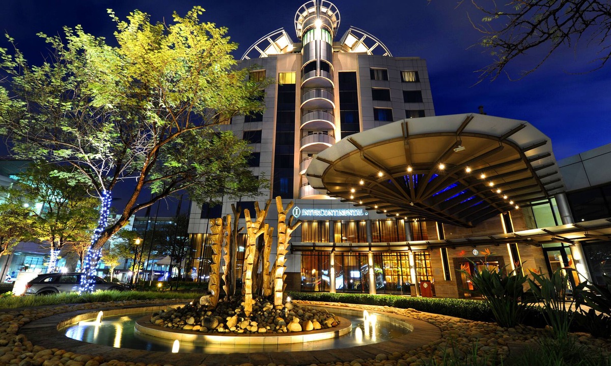 O.R. Tambo Hotel | InterContinental Johannesburg O.R Tambo Airport by IHG