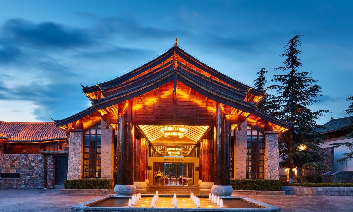 Dayan Old Town Hotel | InterContinental Lijiang Ancient Town Resort by IHG