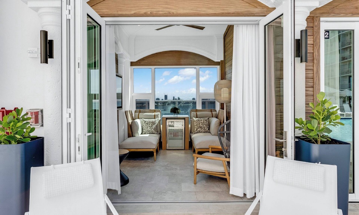 Downtown Miami Hotel | InterContinental Miami by IHG