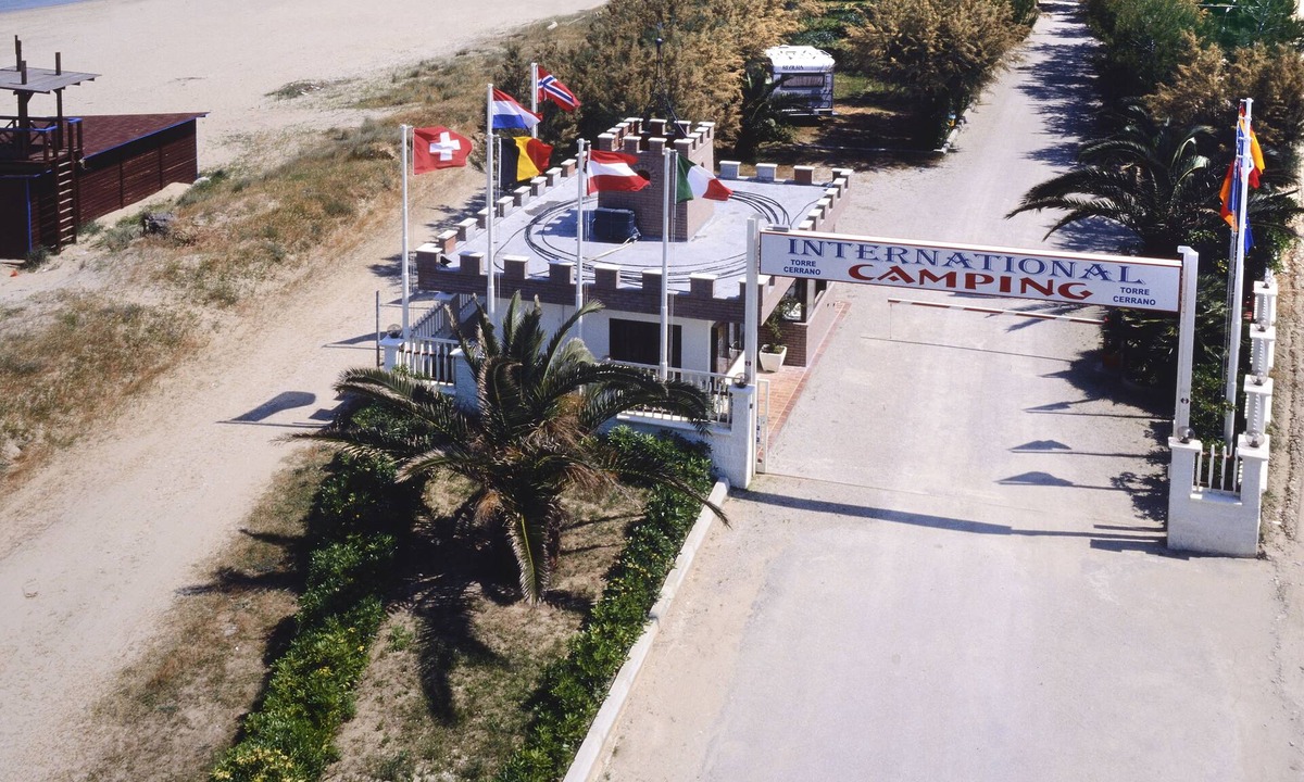 Pineto RV Rental | International Camping Torre Cerrano
