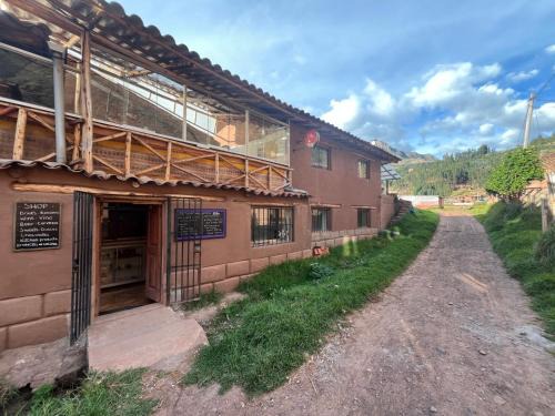 Pisac House | Intihuatana Hostel