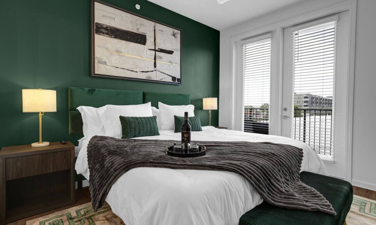 Avondale Apartment | Intimate Flat w/Pool, Gym, & Stunning City Views