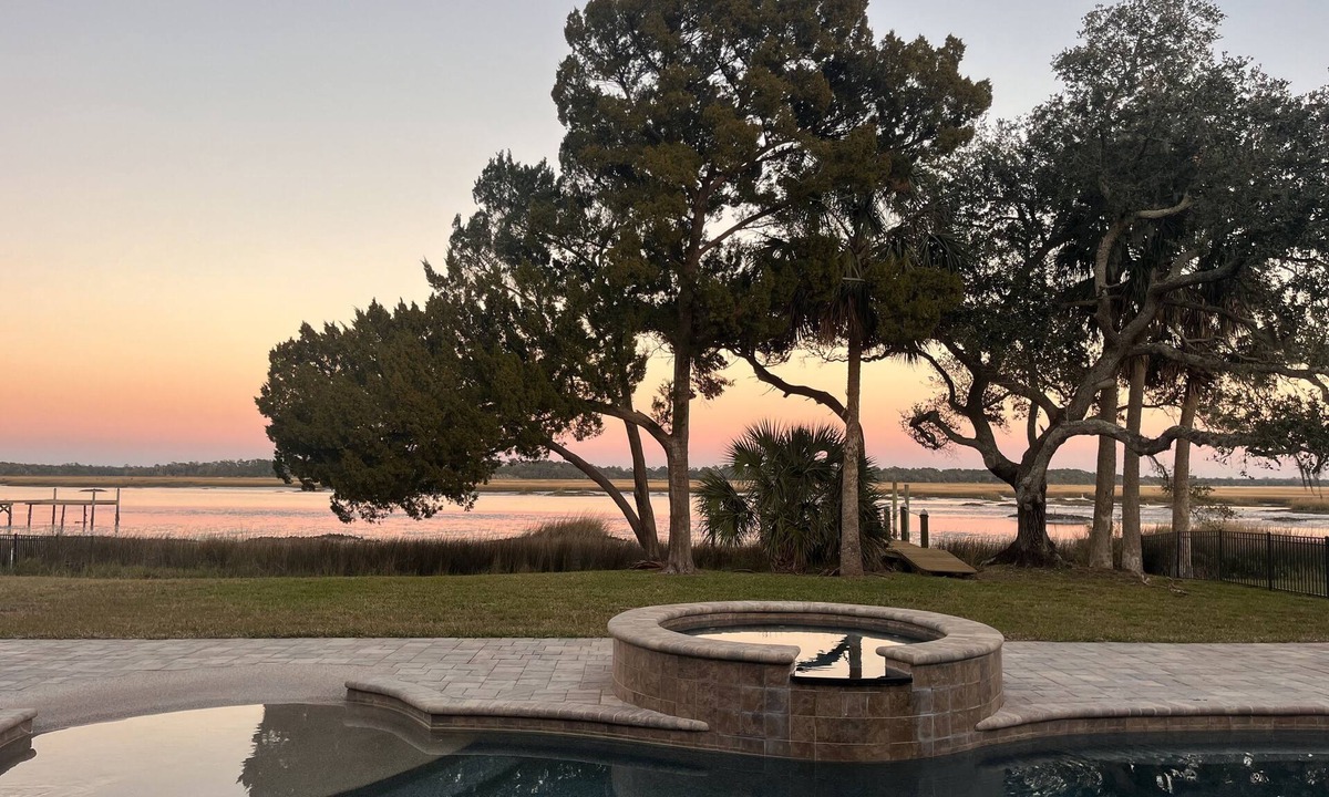 St. Augustine House | Intracoastal Waterfront with pool + dock. 10 minutes to downtown St. Augustine.
