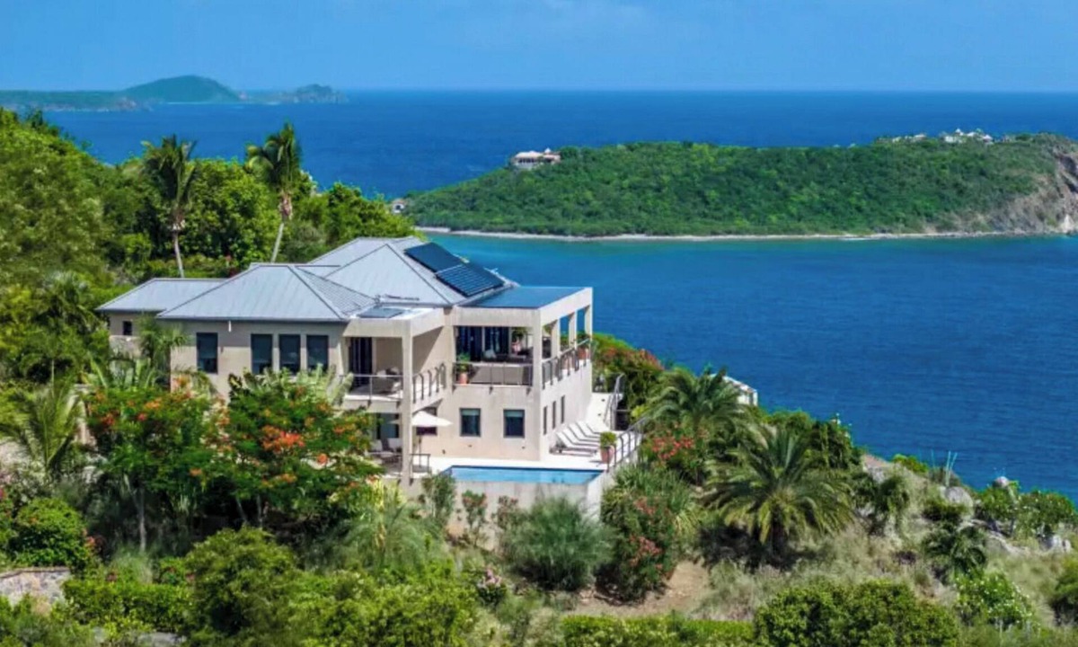 Rendezvous & Ditleff House | Introducing Blue View