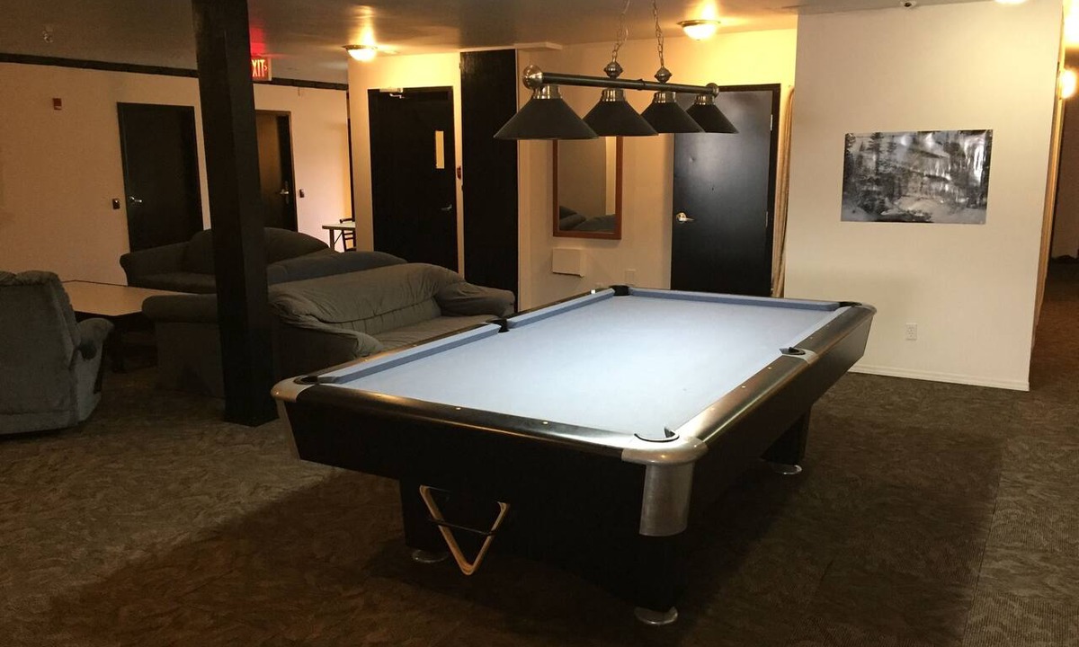 Invermere Hostel | Invermere Hostel