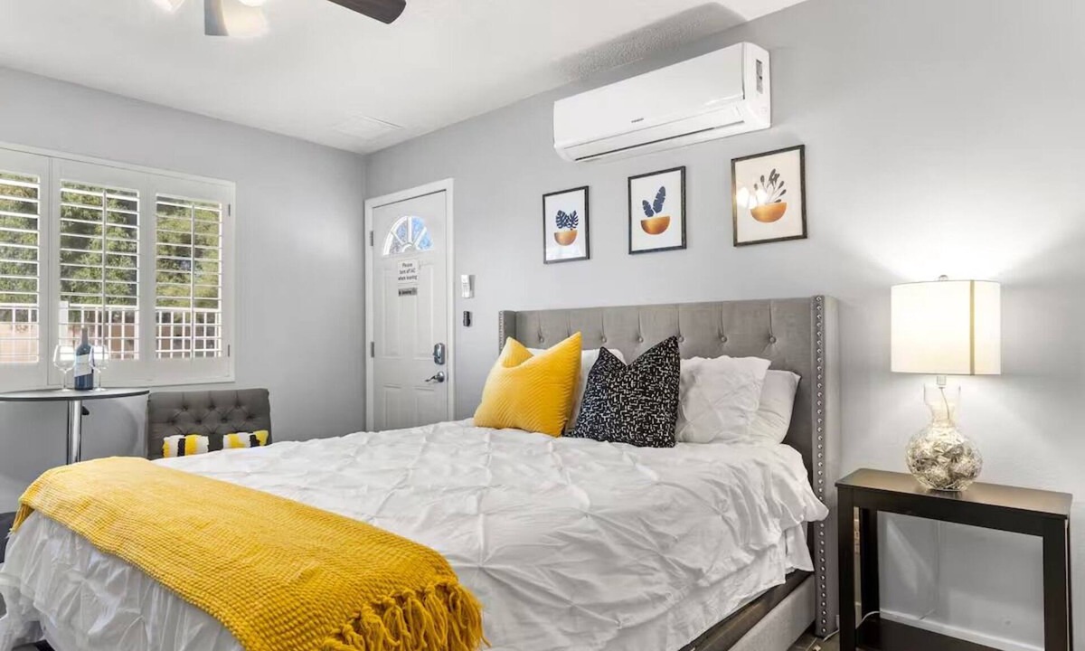 North Mountain Apartment | Invitation to Relaxation: Serene Oasis with Pool