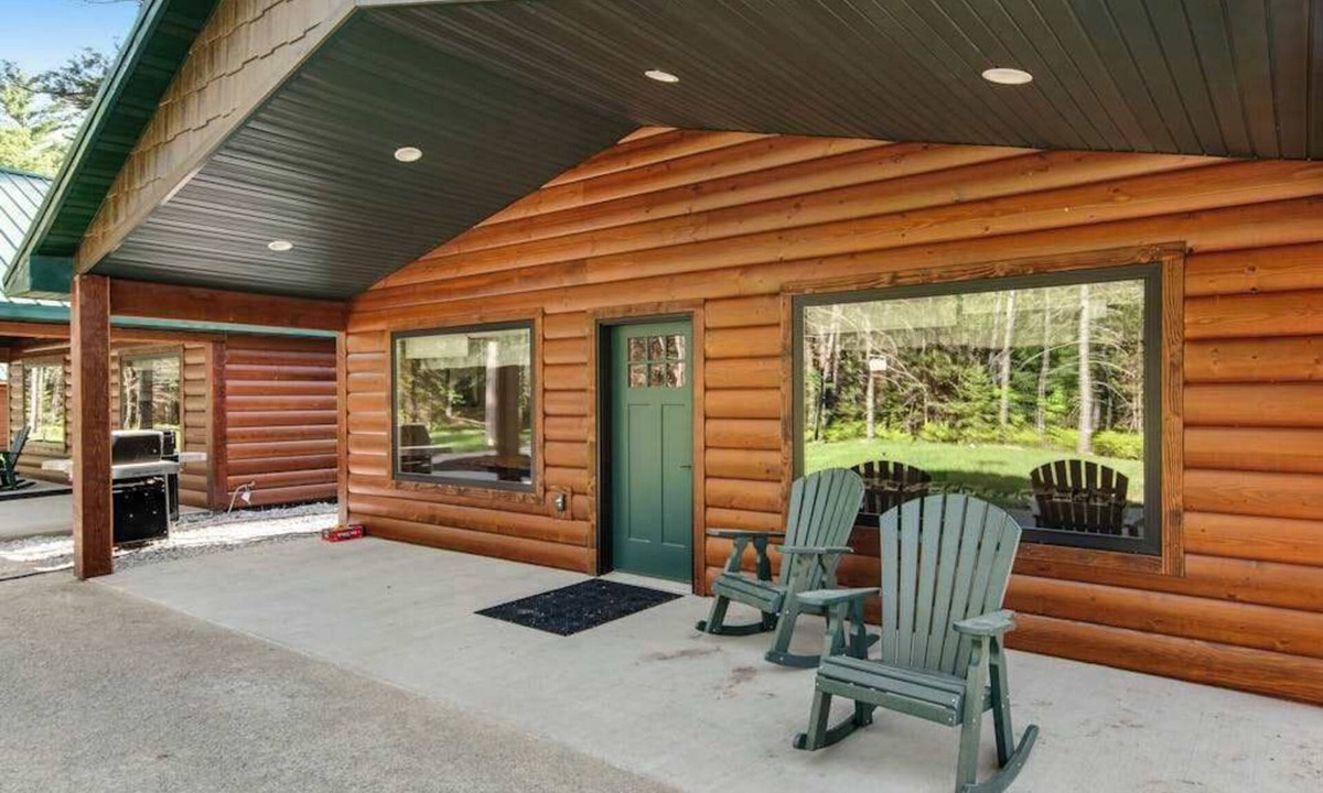 Conover House | Inviting dog-friendly cabin with hot tub, fireplace, patio, grill, central AC, & W/D