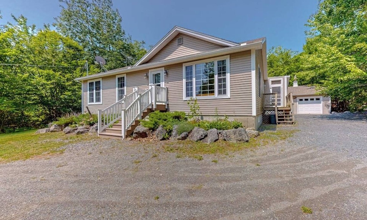 Ellsworth House | Inviting dog-friendly home with firepit & Ping-Pong - near Acadia National Park