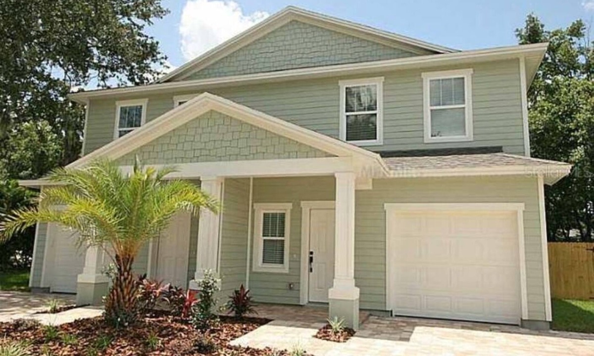 Wadeview Park House | Inviting Townhome in South Downtown Orlando