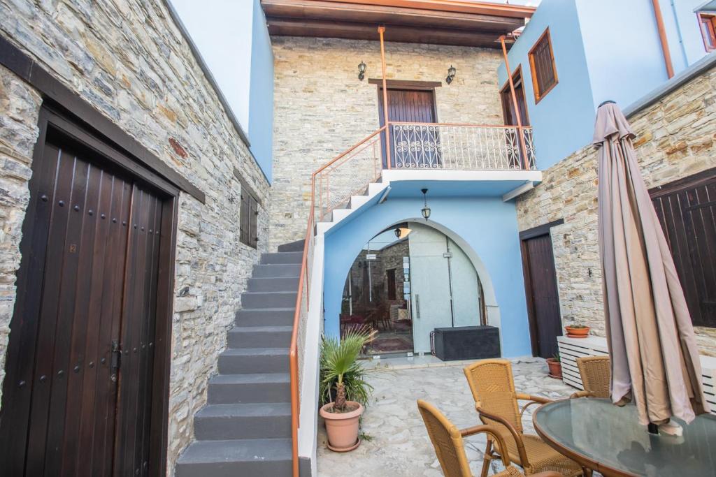 Pano Lefkara House | Iosiphis Stonebuilt House