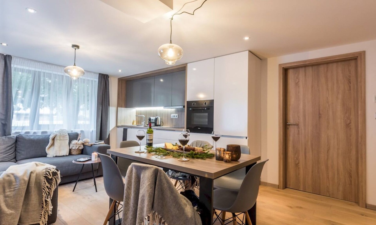 Montriond Apartment | IPE - Modern apartment with spa and fitness room