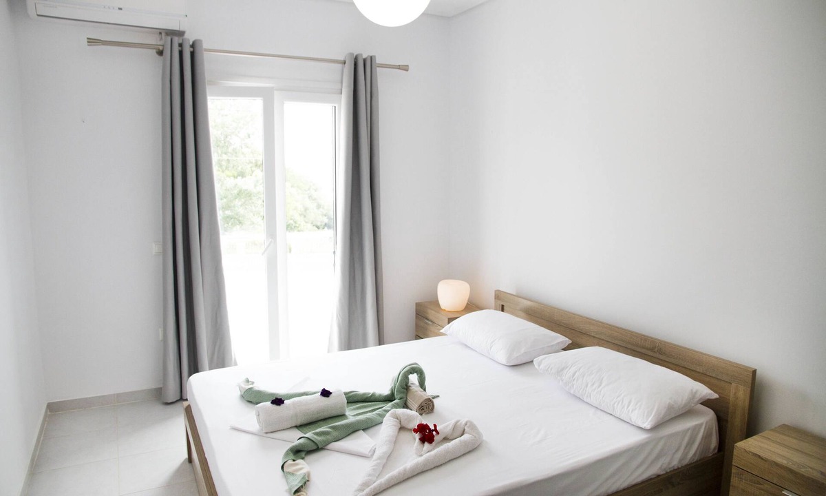 Skiathos Town Apartment | Iridanos Apartments