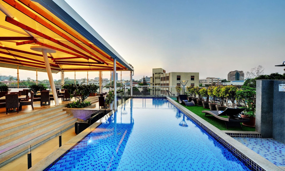 Bangalore City Center Hotel | Iris Hotel