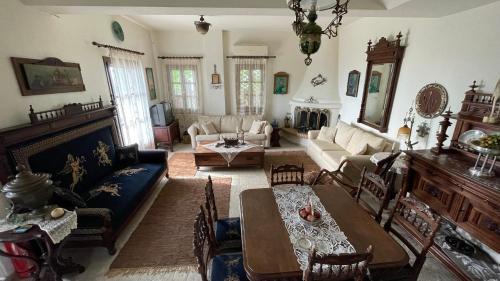 Afissos Villa | Iris Sea View Villa
