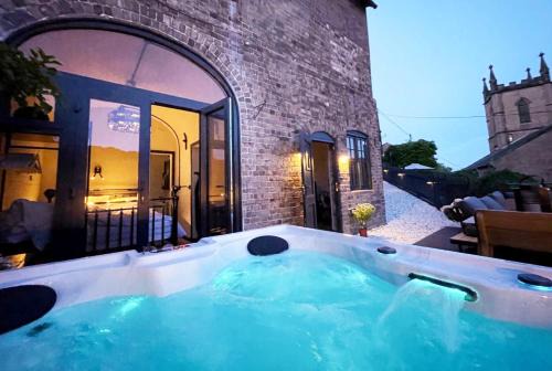 Ironbridge House | Ironbridge Tiny Hideaway