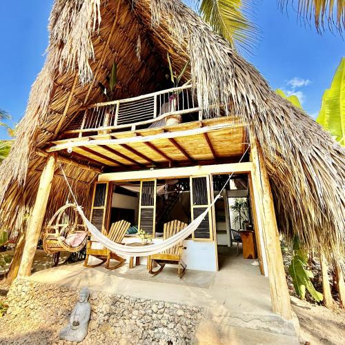 Isla Fuerte Hotel | Isla Fuerte - Wiji Island House