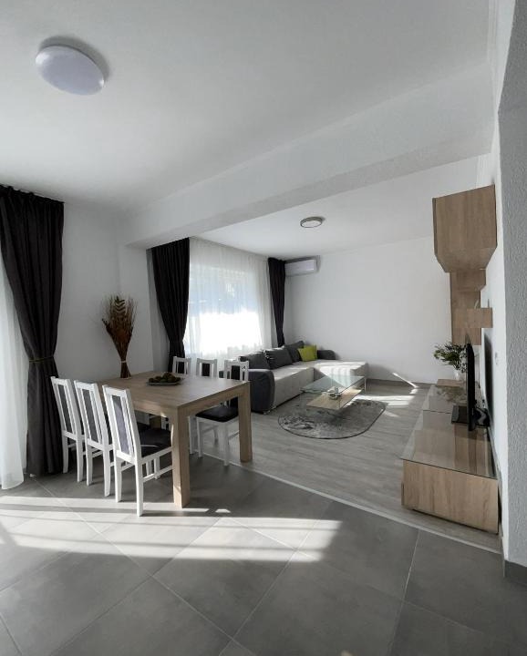 Giroc Apartment | ISLA