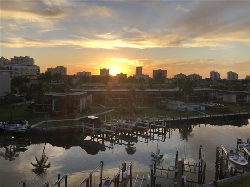 Marco Island Apartment | IslanCov405 - Islander Cove condo